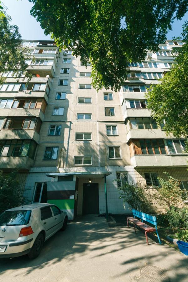 Уютная Квартира На Лукьяновке Kiev Bagian luar foto
